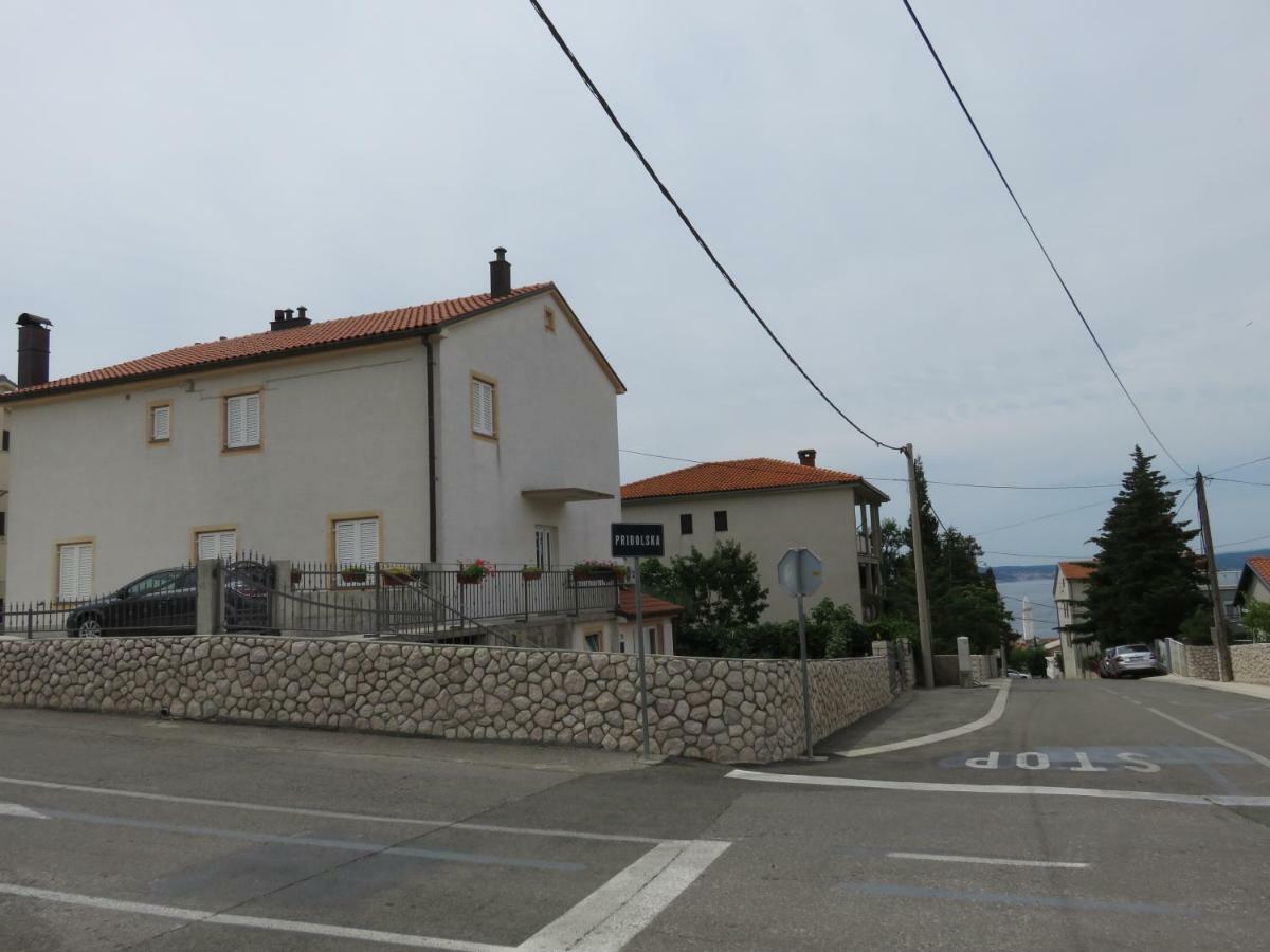 Apartments Casper Novi Vinodolski Esterno foto